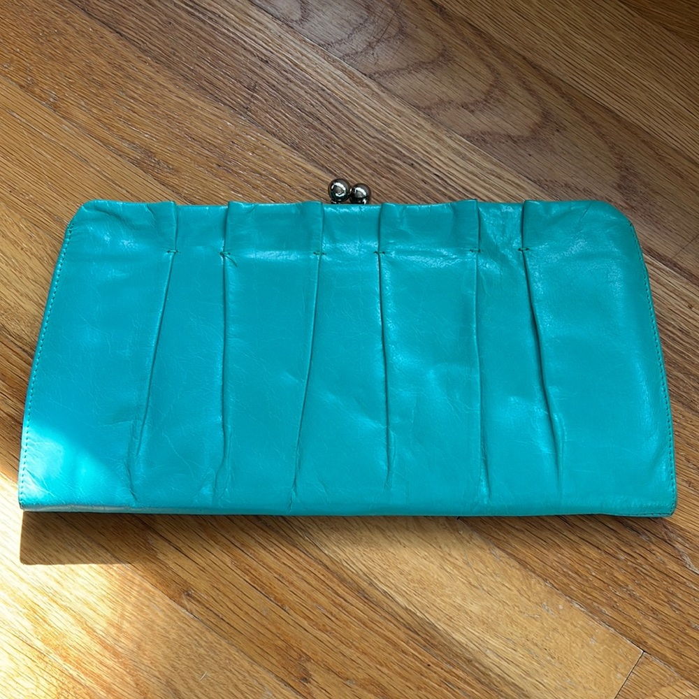 HOBO teal clutch